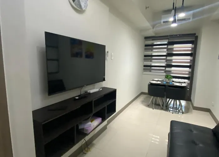 アパート The Skycabin At S Residences